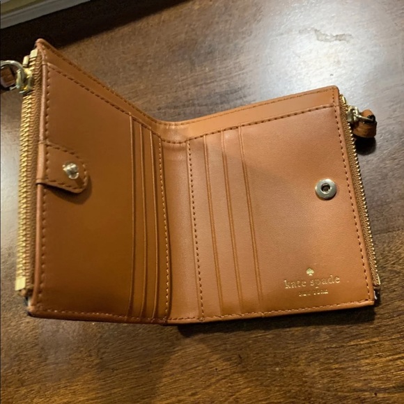 Kate spade wallet - Picture 4 of 4